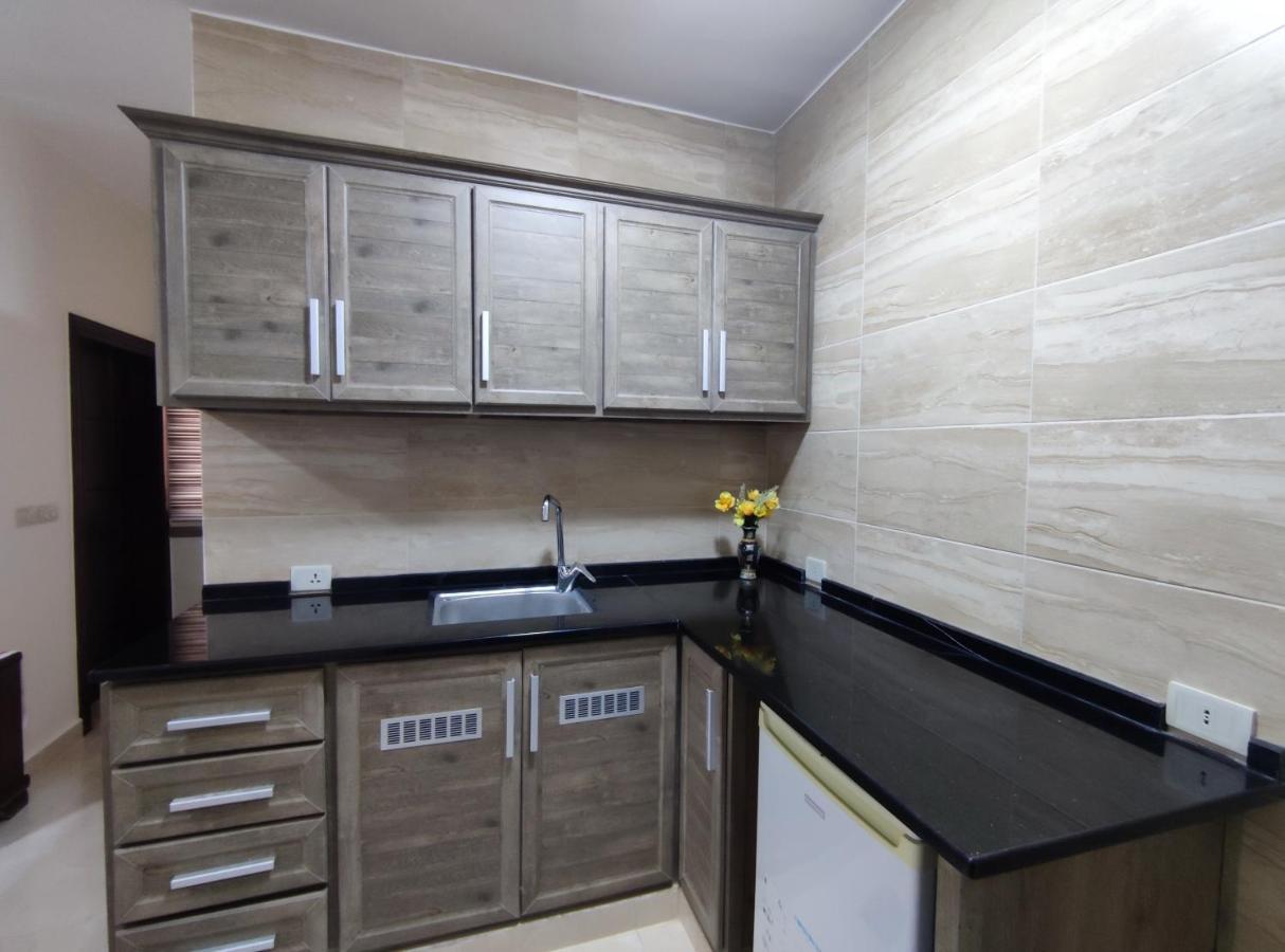 Orchid Apartment Wadi Musa Exterior foto